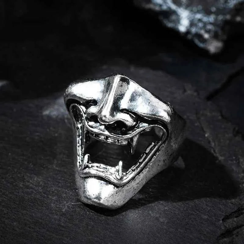 Gothic Vintage Punk Half Face Ring