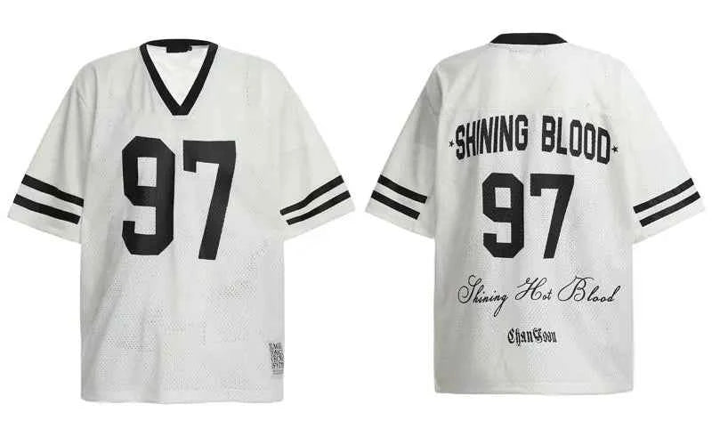 Insulated Retro Mesh Graphic Printed Sport T-Shirt
