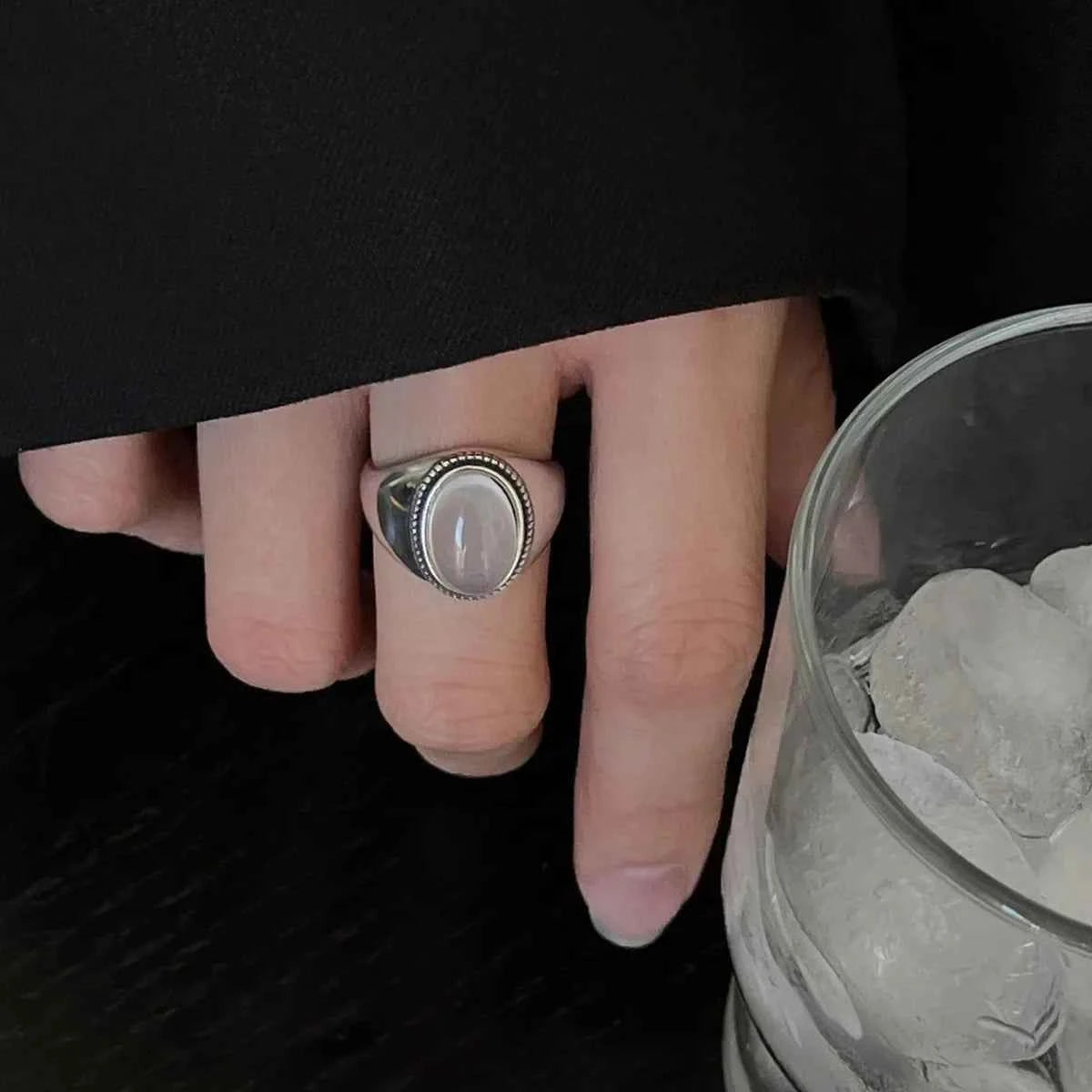 Elegant Oval Stone Cuff Finger Ring