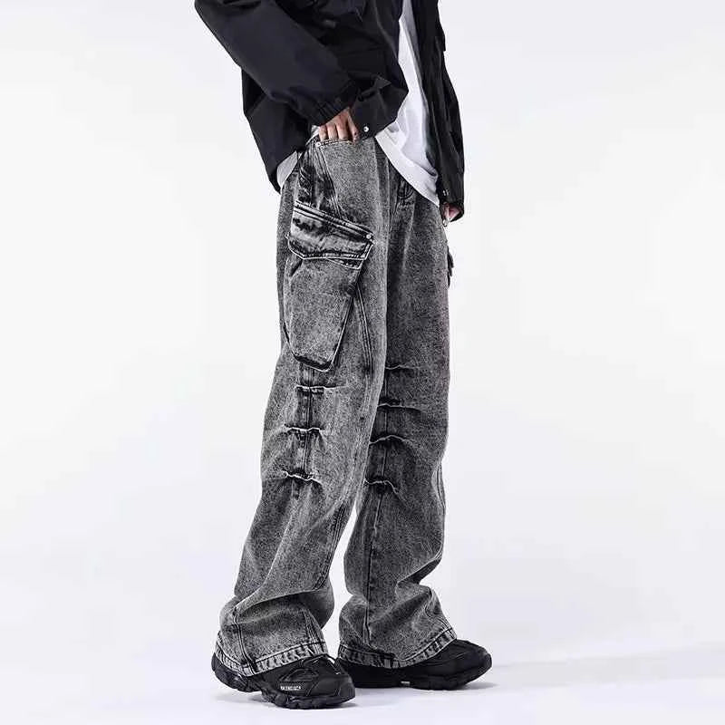 Minimal Look Gray Pleated Cargo Jeans