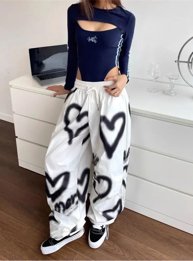 Elastic High Waist Hearts Jogging Pants - Luxuryurbanwear