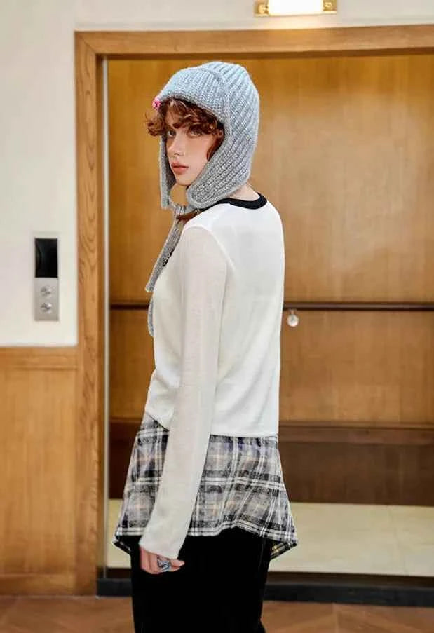 Women Minimalist Embroidered Logo Knit Sweater