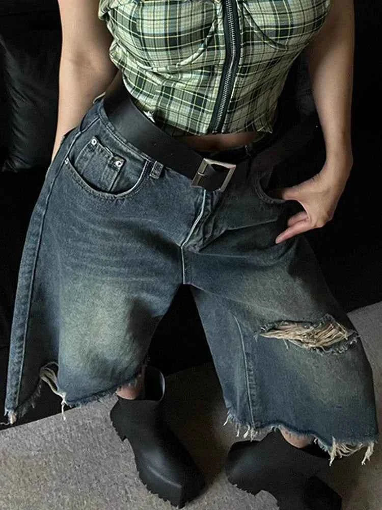 Women Retro distressed high-waist vintage Denim Jorts