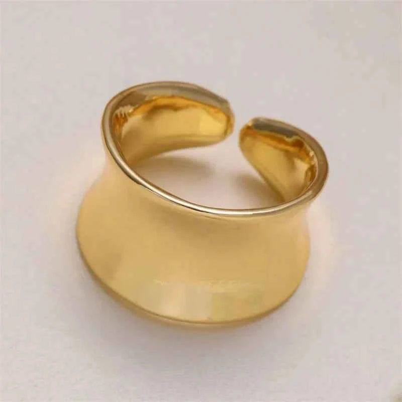 Geometric Wave Shaped Adjustable Open Ring