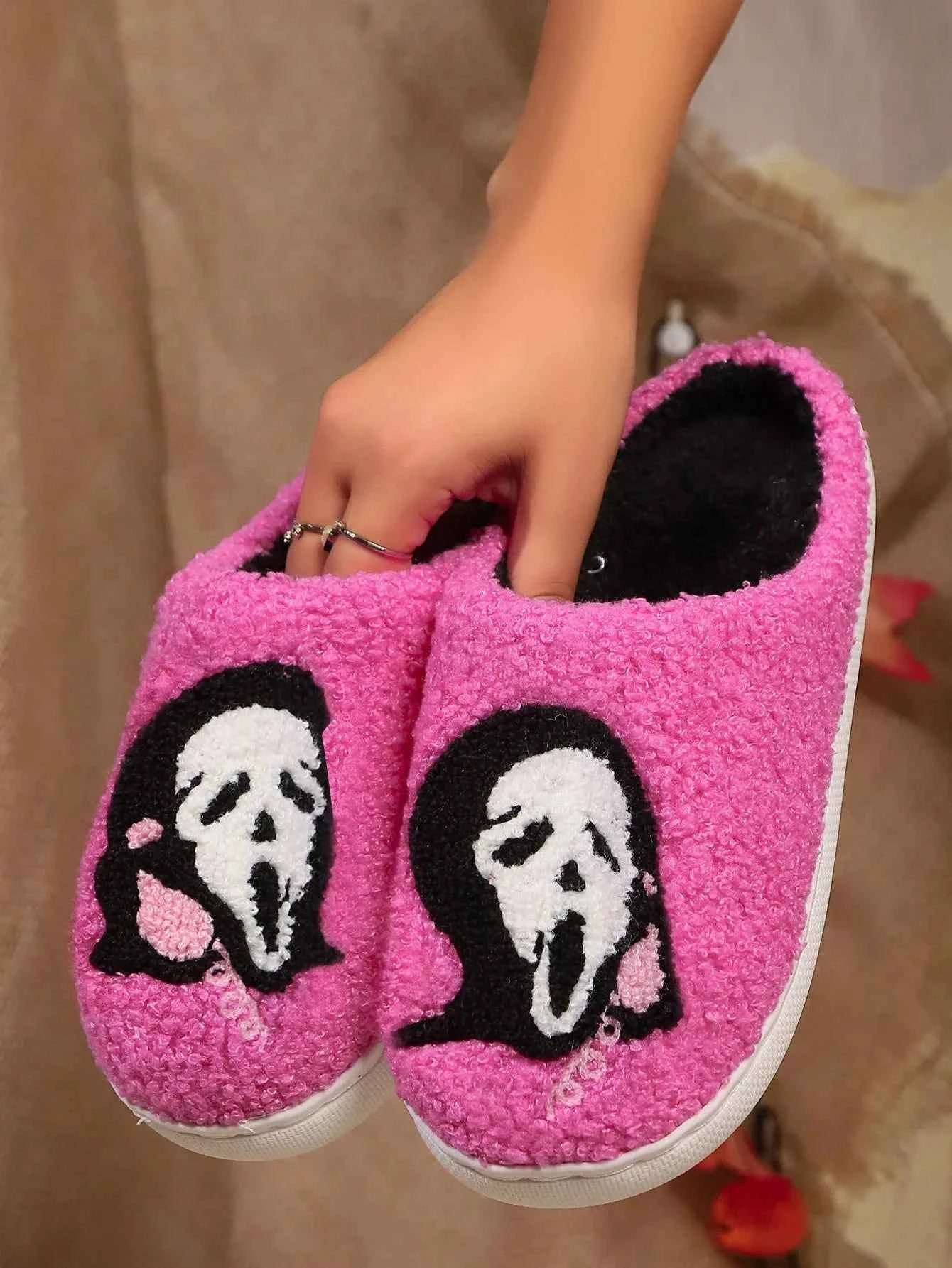 Halloween Pink Skeleton Cartoon Slipper