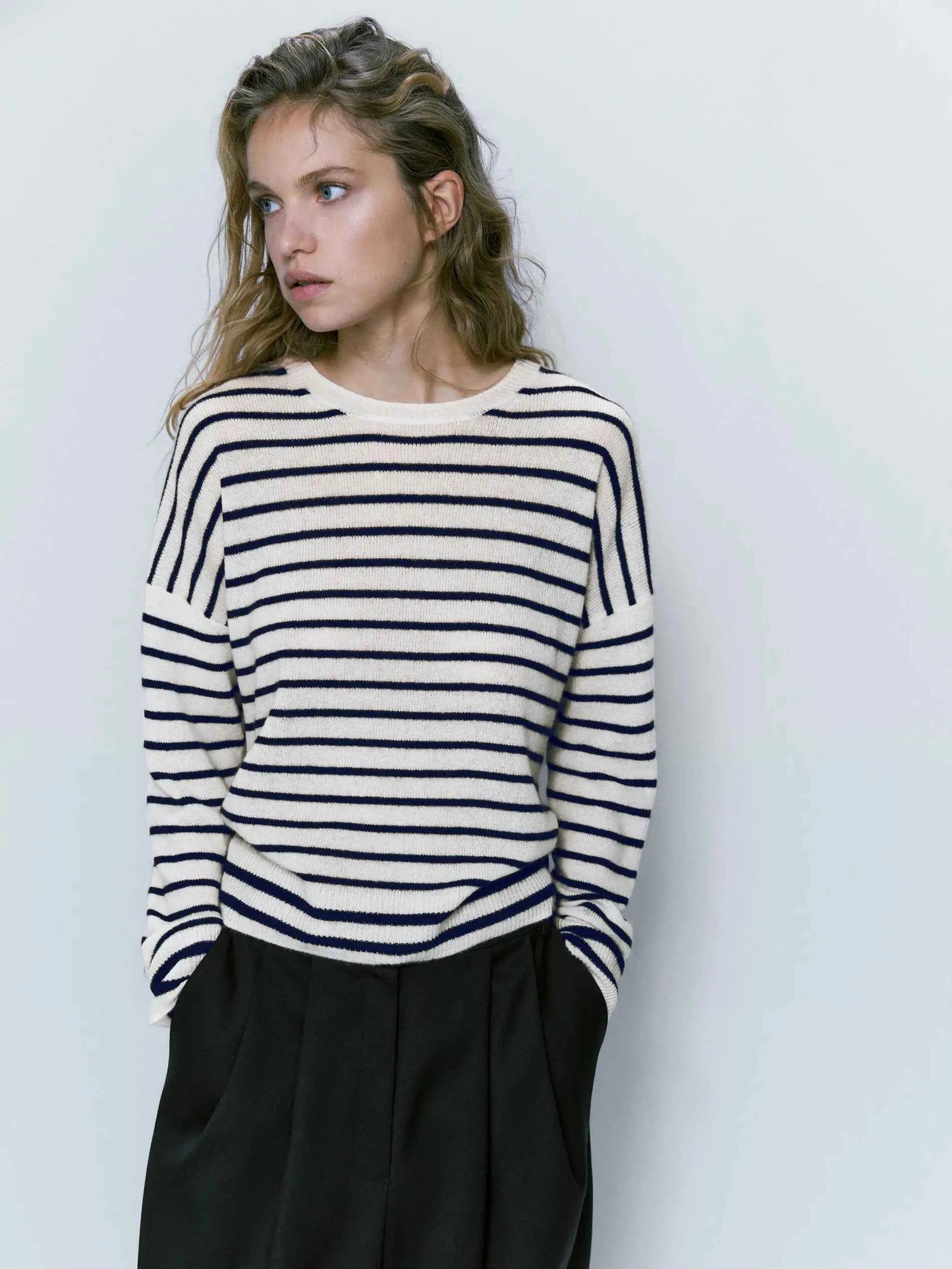 Women Retro Ethereal Stripe Crew Neck Sweater