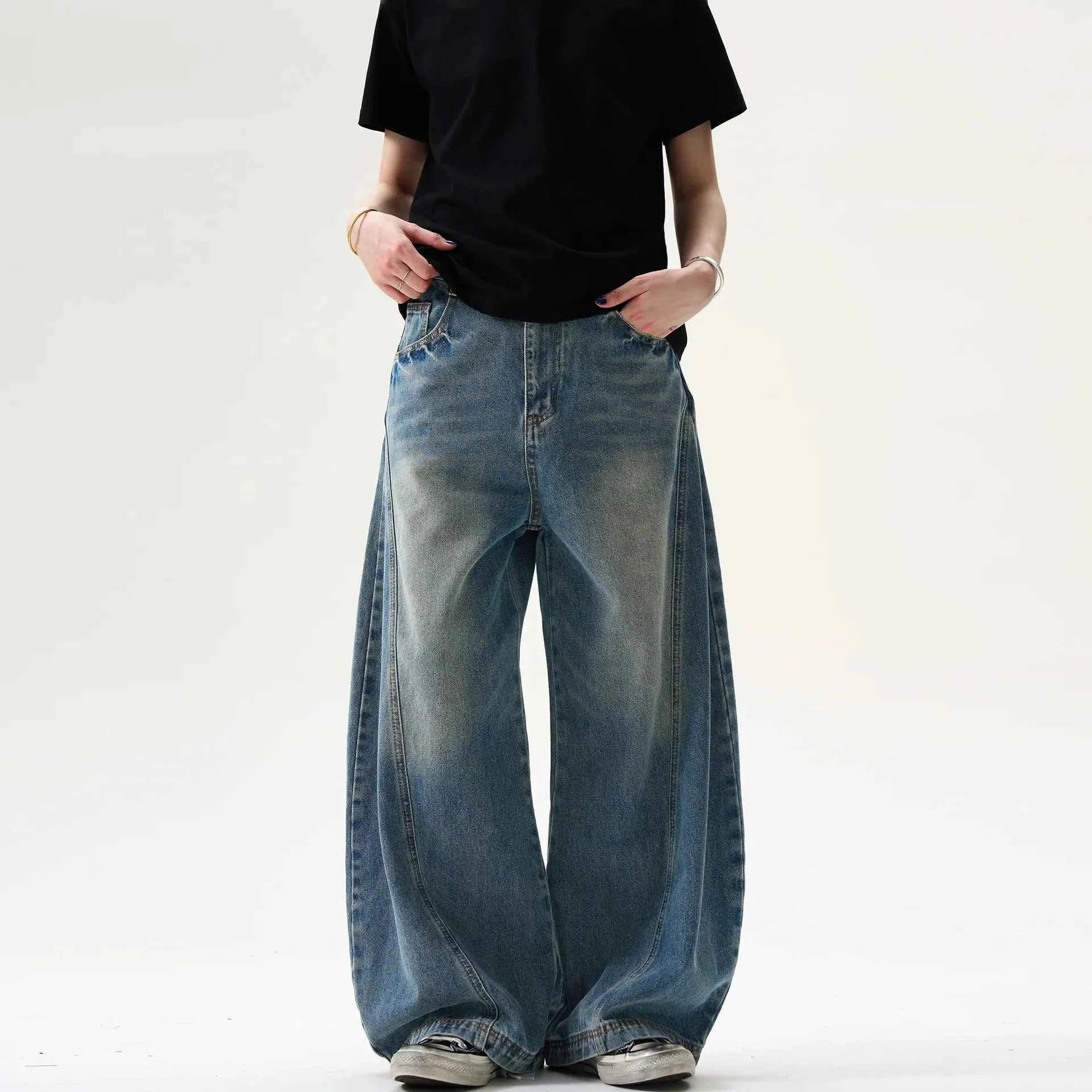 Effortless Cool Retro Pleated Printed Wide Leg Jeans