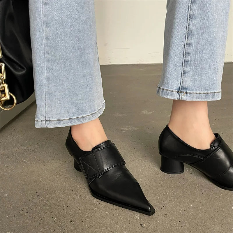 2025 New Dress Office Women Pumps Spring Summer Mature Retro PU Leather Fashion Chain Pointed Toe Thick Heels Shoes Woman
