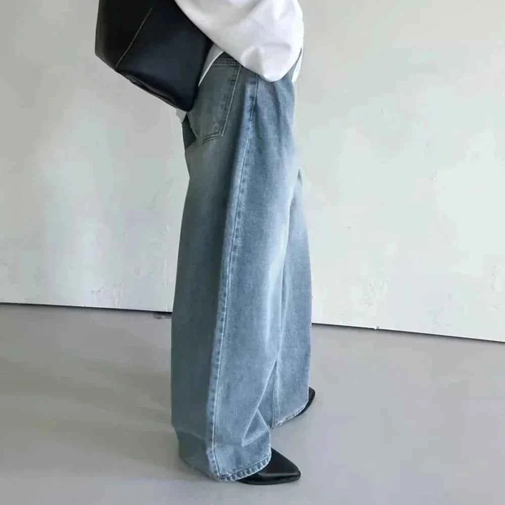 Long-lasting Patchwork Button Loose Jeans