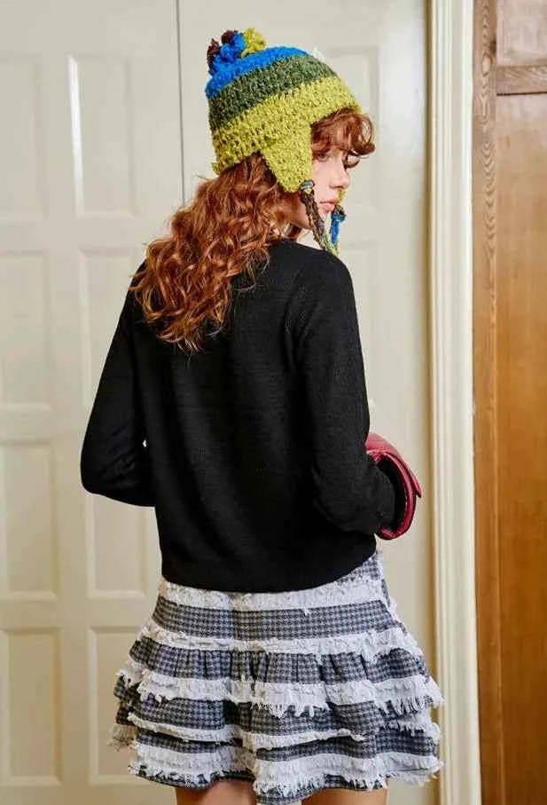 Women Minimalist Embroidered Logo Knit Sweater