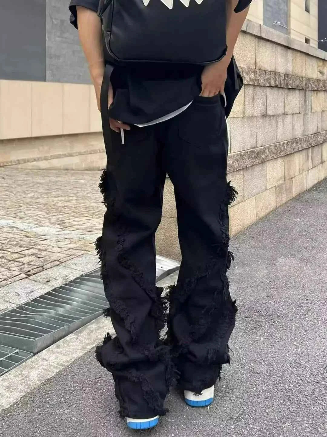 Distressed American Style Raw Edge Jeans