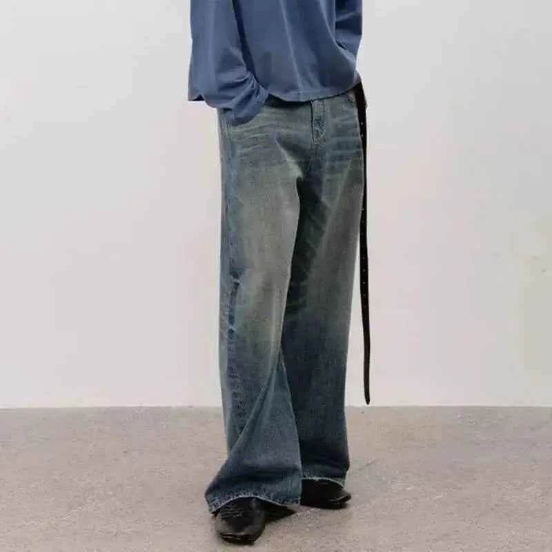 Trendy Curved Knife Denim Jeans