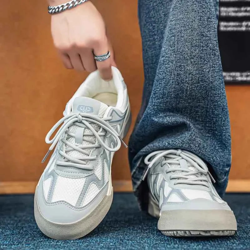 Breathable Fashionable Casual Board Sneaker