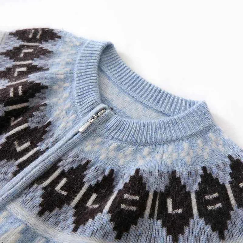 Thick Vintage Jacquard O-Neck Zipper Cardigan