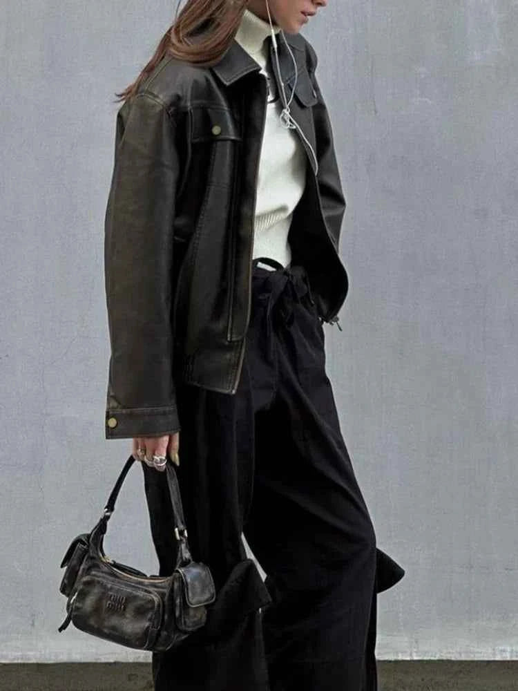 Women Chic Fashionable Zipper Leather Jacket