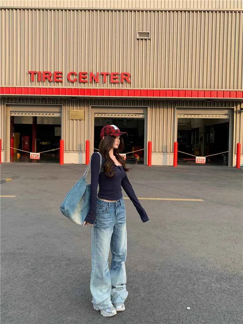 Comfortable Washed Low Rise Flared Jeans