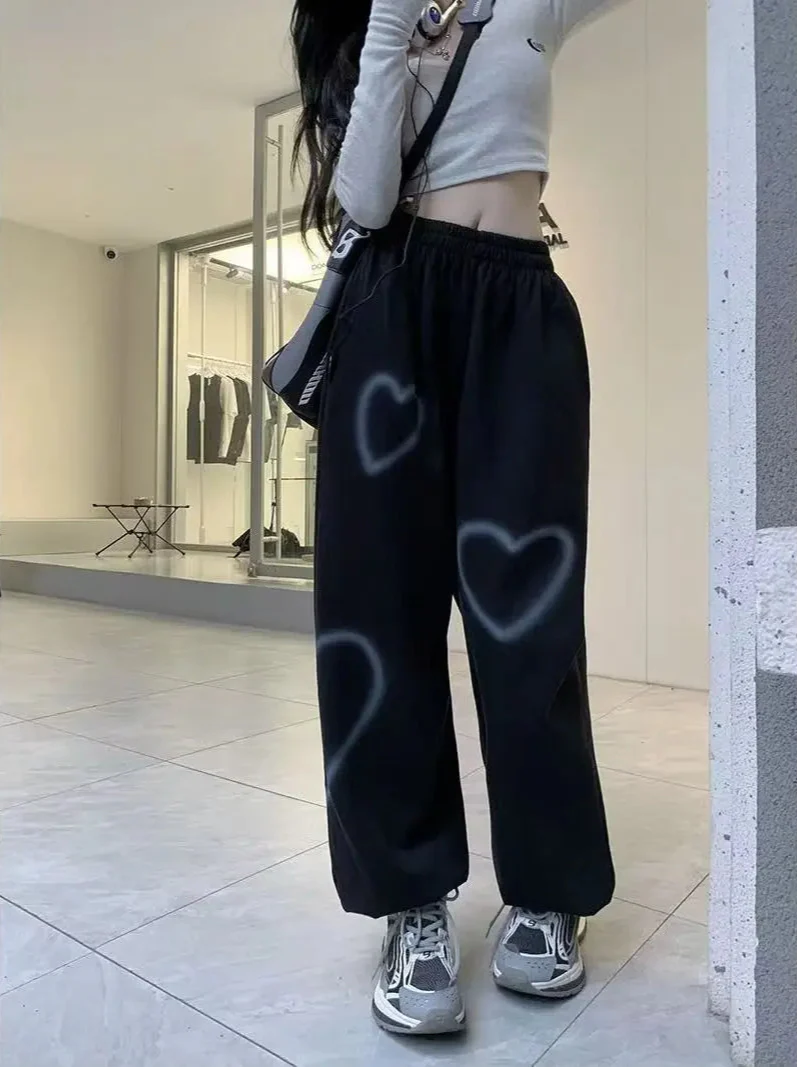 Sweet Dark Vintage Heart 3D Straight Pants - Luxuryurbanwear