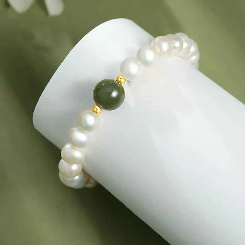 Stunning Jade Pearl Chinese Style Bracelet