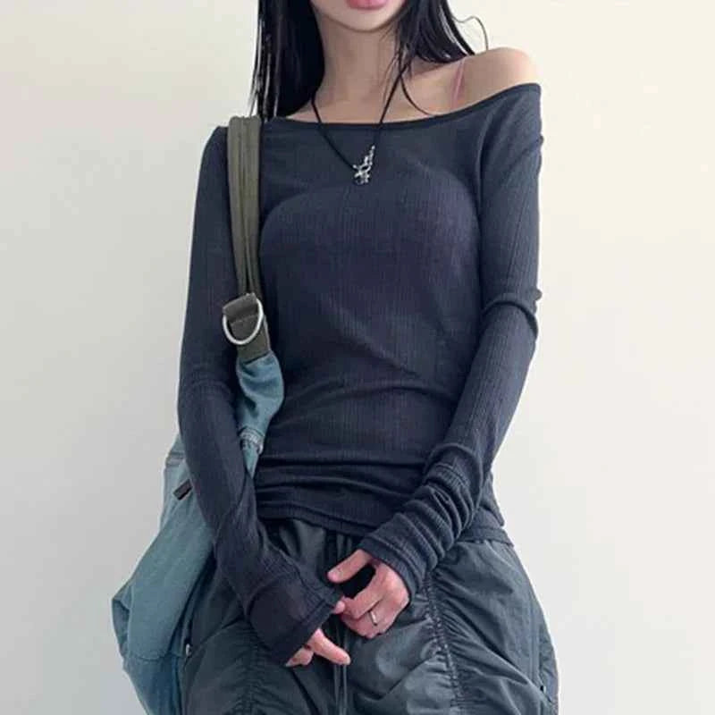 Stylish Bandage Backless Long Sleeve T-Shirt
