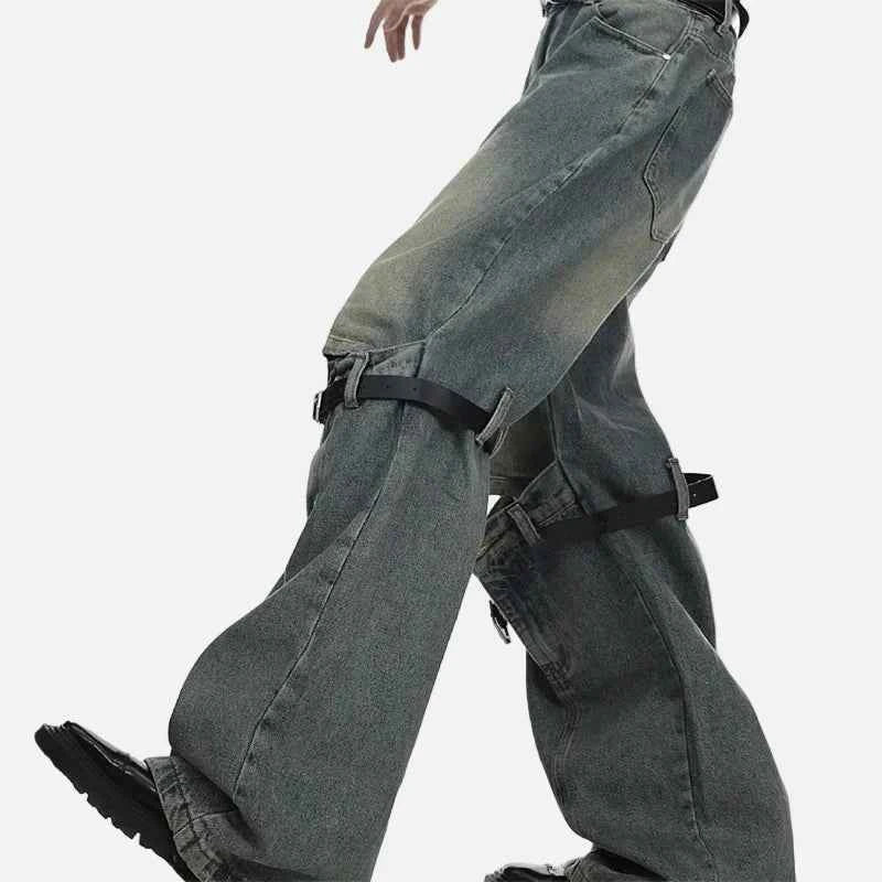 Advanced Flare Button Pocket Hip Jeans