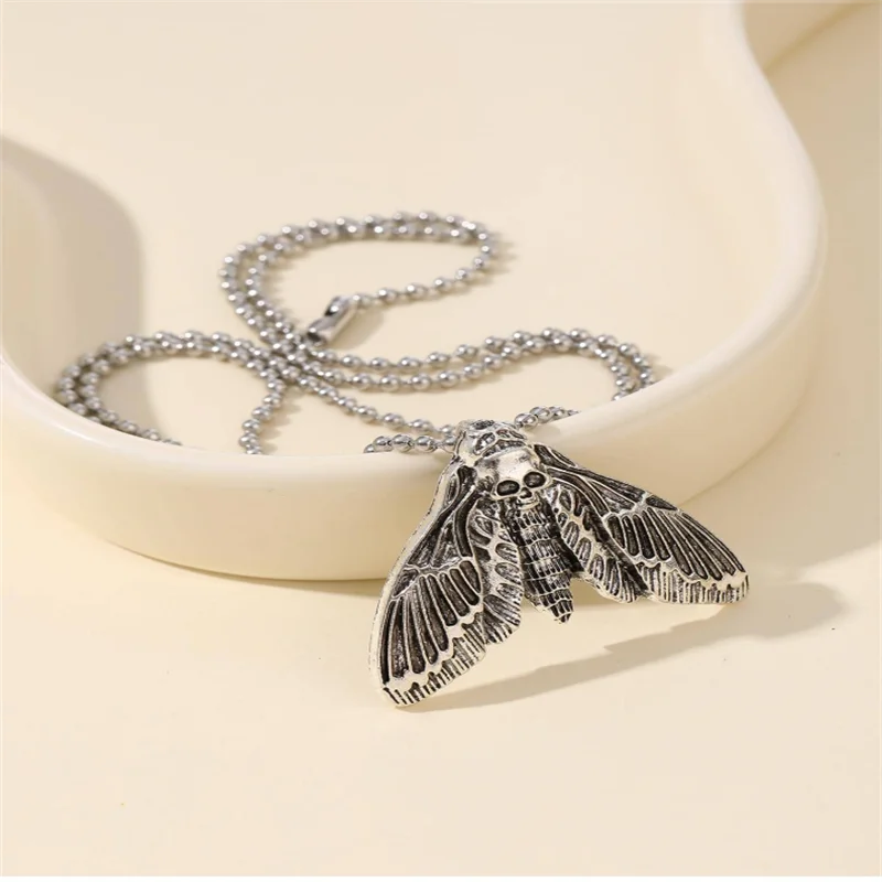 Gothic Skull Moth Charm Necklace - Luxuryurbanwear