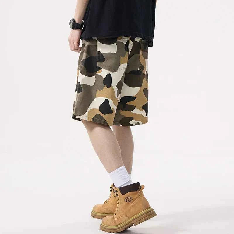 Men Flattering Camouflage Denim Cargo Short