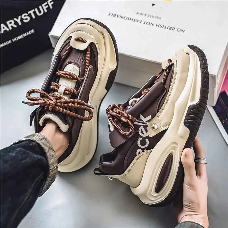 Streetwear Classic Versatile Casual Sneaker