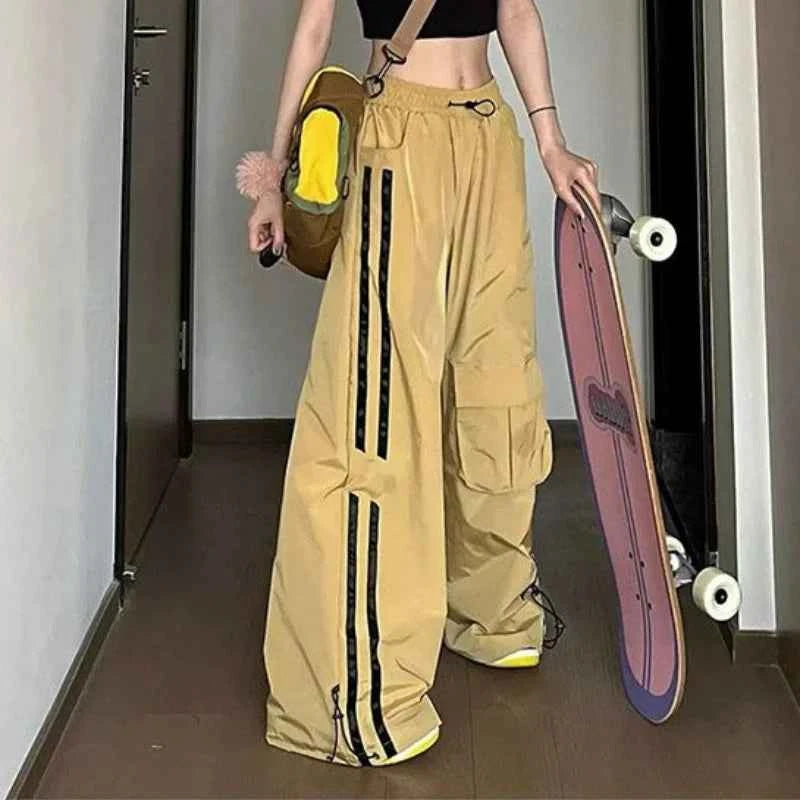 High-Waist Yellow Vintage Cargo Pants - Women’s Baggy Utility Streetwear Trousers