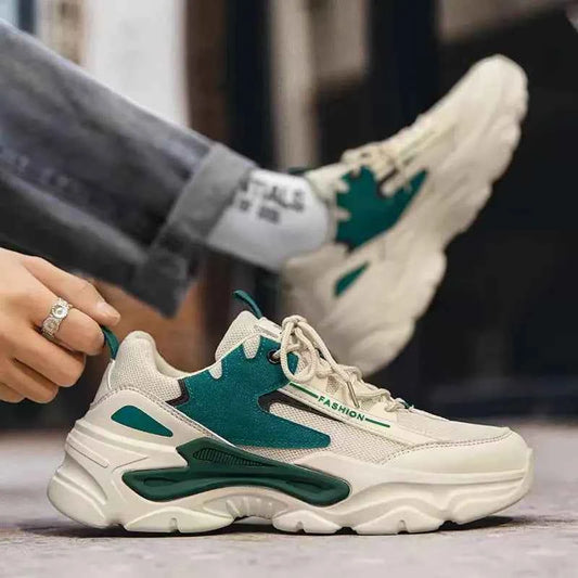 Versatile Lightweight Resistant Sneaker