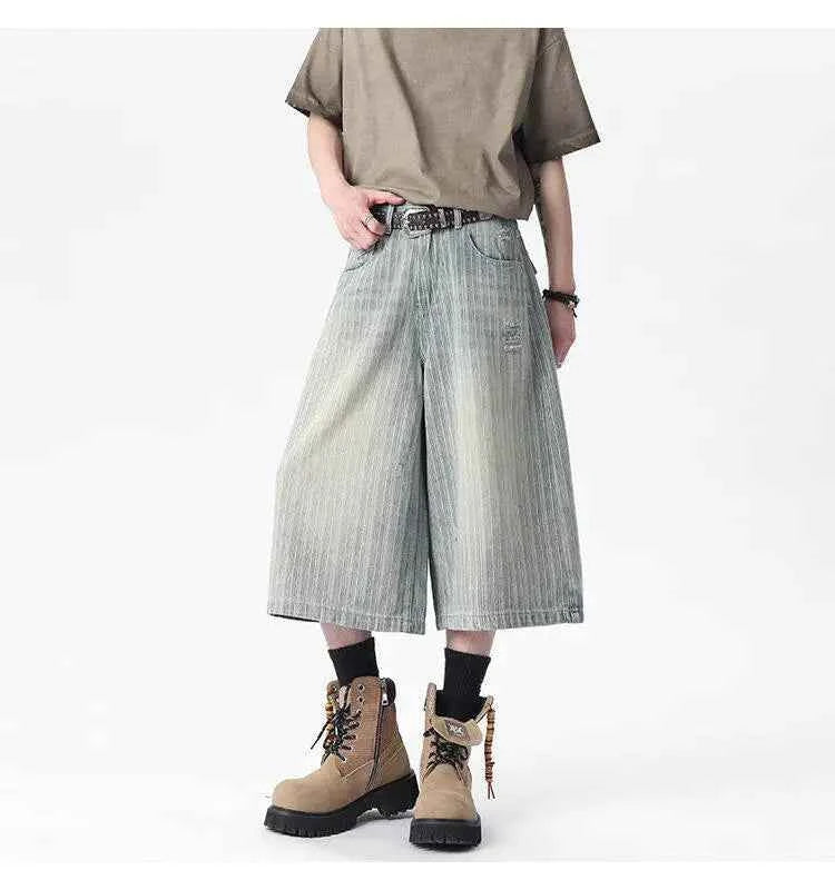 Elegant Vintage Washed Straight Cropped Jorts