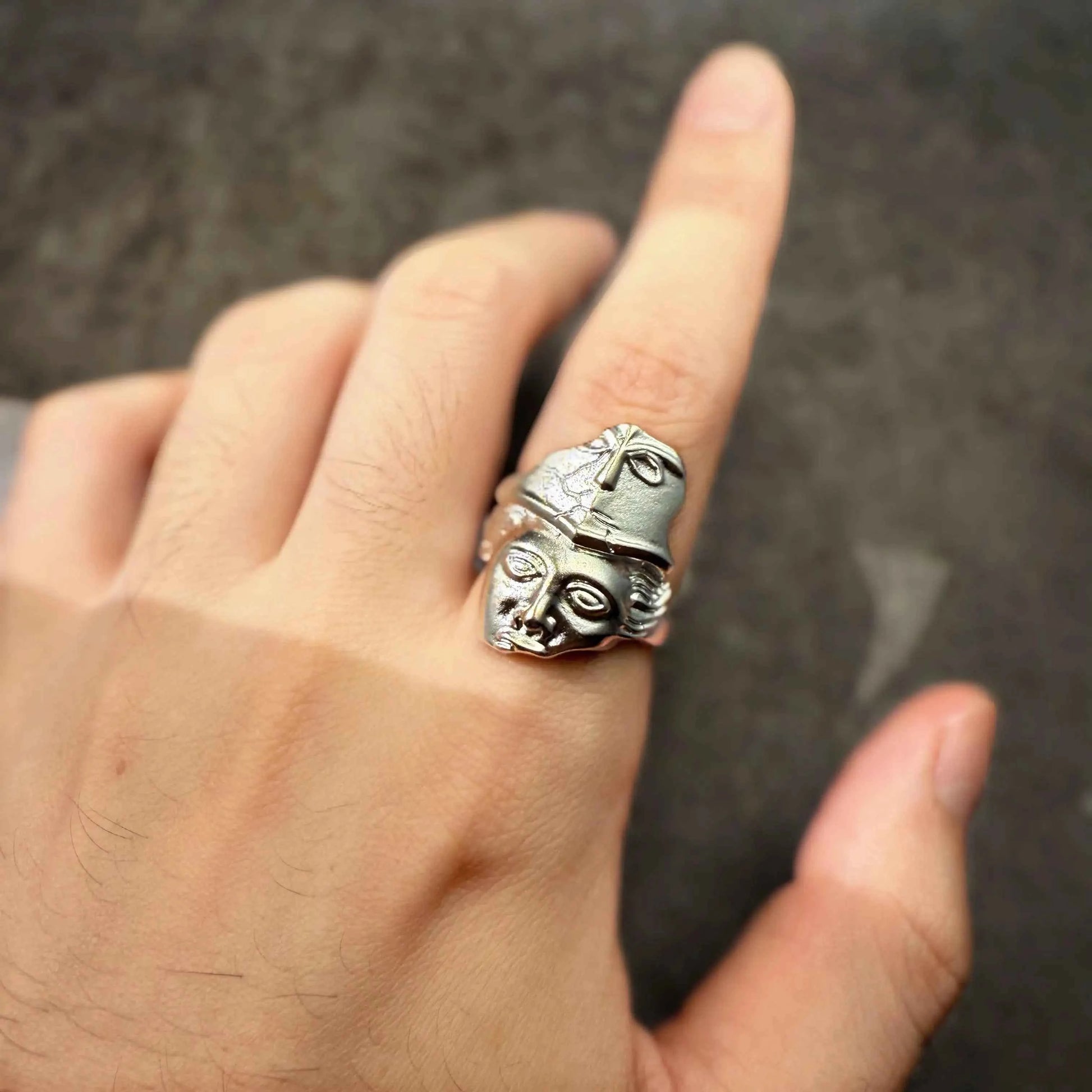 Adjustable Retro Half-Face Mask Ring