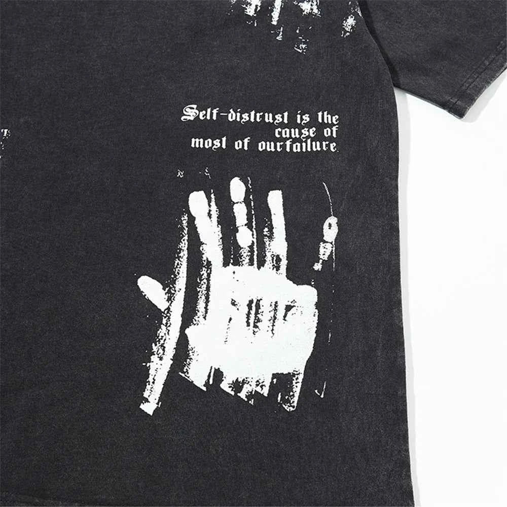 Effortless Bold Letter Graffiti Hip Hop T-Shirt