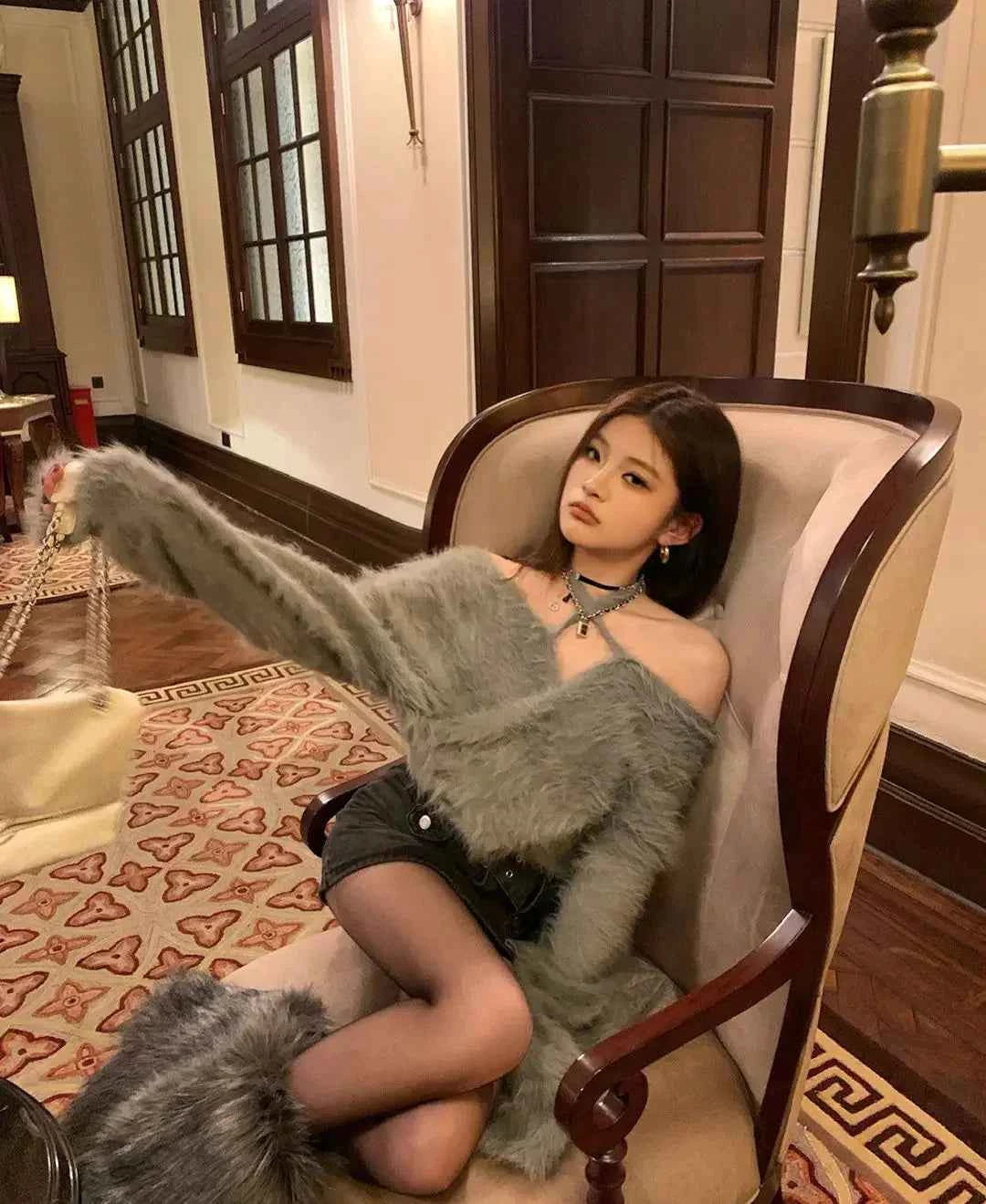 Luxurious Korean Halterneck Off-Shoulder Sweater