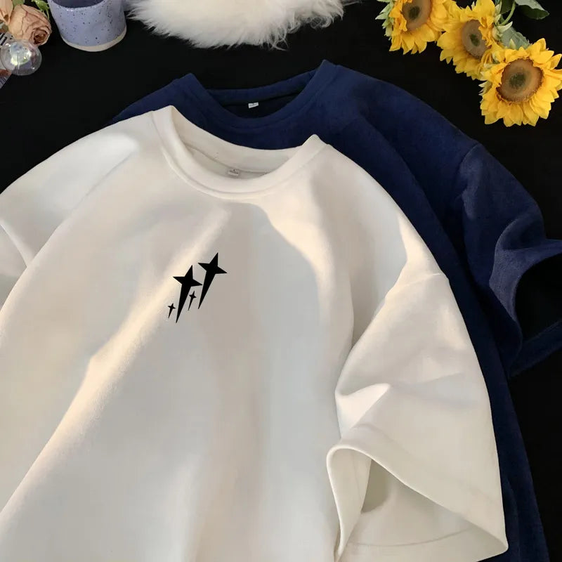 Knobby Star Graphic Crew Neck T-Shirt