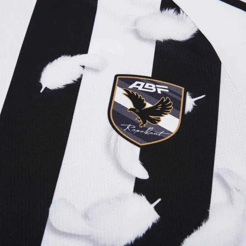 Feather Print Mesh Stripe Sport Polyester T-Shirt
