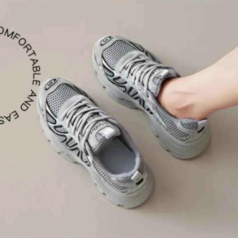 Women Stylish Lace-Up Vulcanized Tennis Sneaker