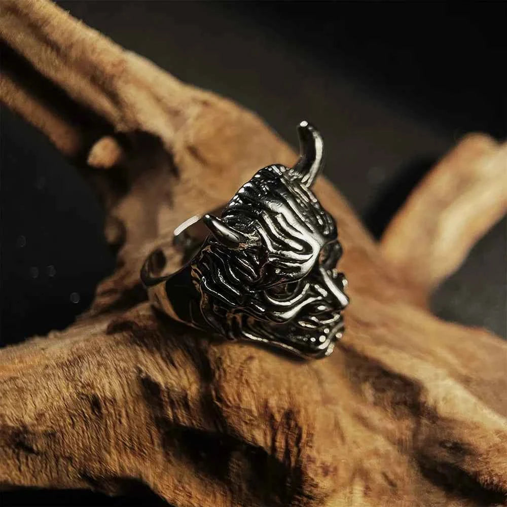 Adjustable Retro Punk Gothic Ring