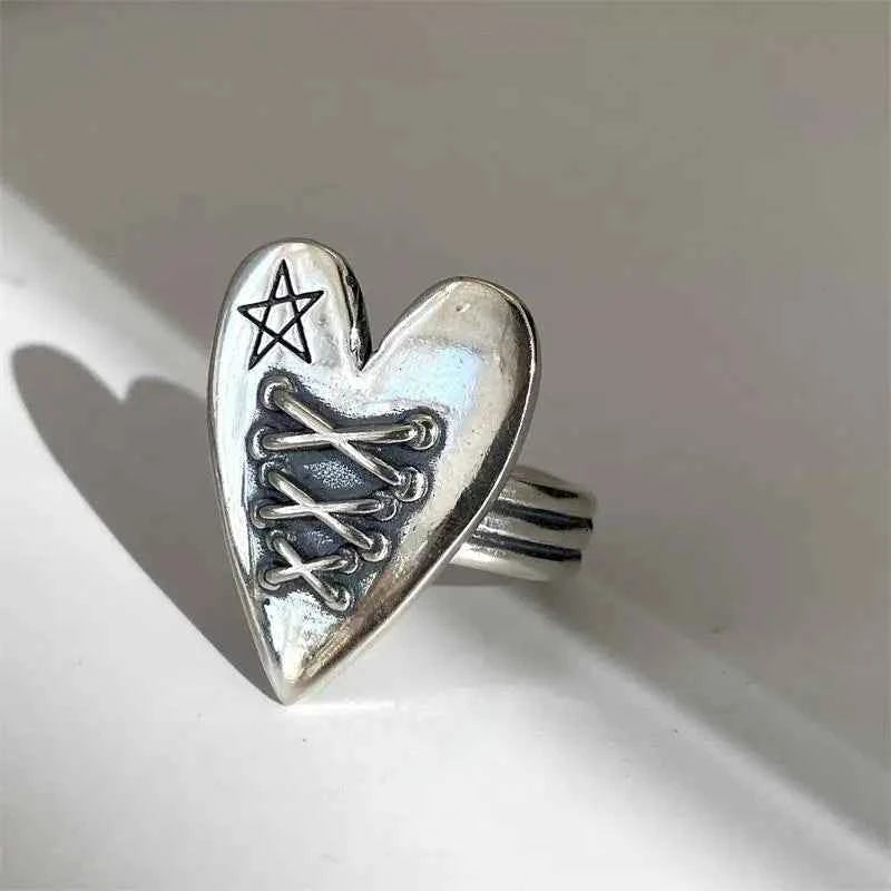 Vintage Thai Silver Heart Bandage Ring