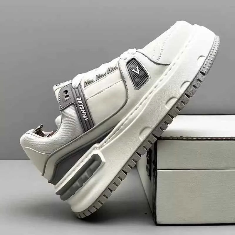 High Quality Handsome Casual Sneaker