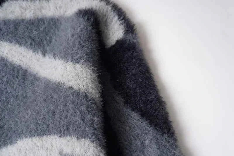 Cozy Vintage Mohair Knit Jumper Sweater