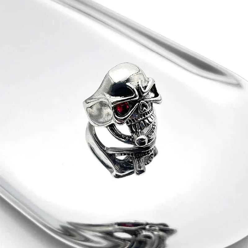 Gothic Large Retro Skull Cigarette Ring