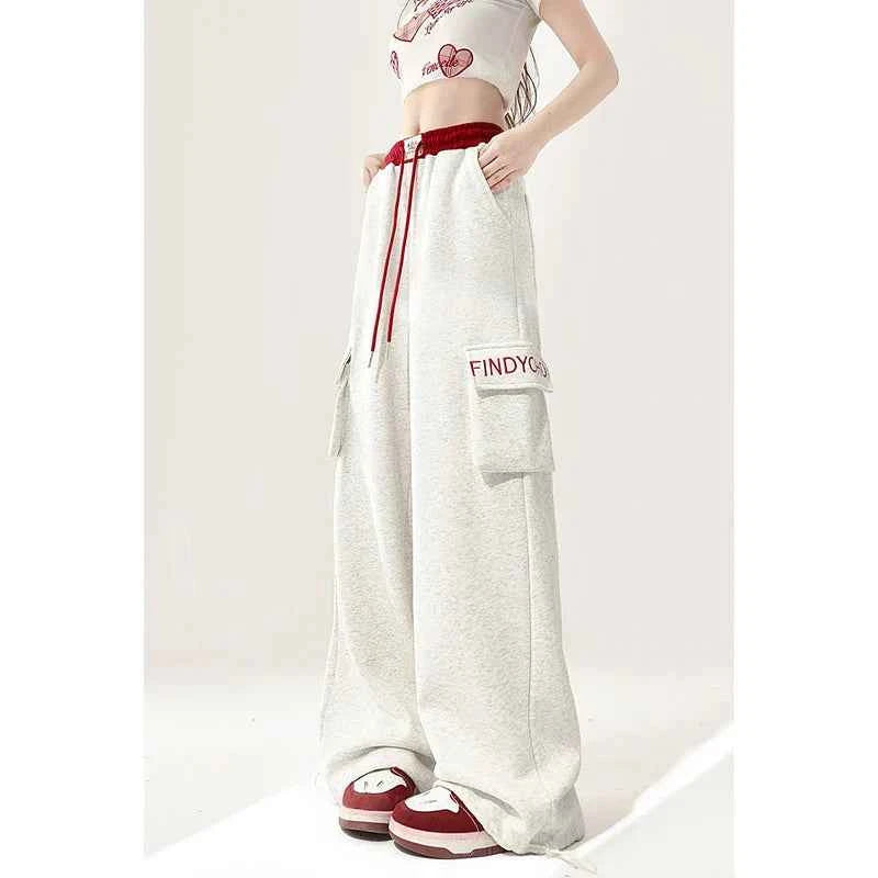 Vintage Embroidered Baggy Cargo Sweatpants