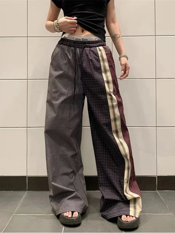 Effortless Y2K Plaid Oversized 2000s Style Sweatpants - Luxuryurbanwear