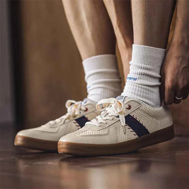 Men German Vintage Casual Lace-Up Sneaker