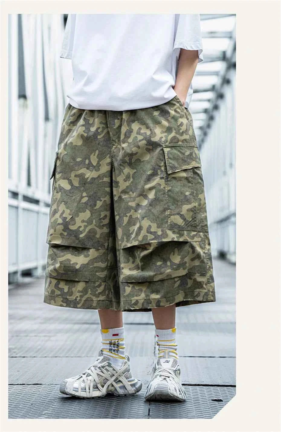 Straight & Sleek Camouflage Tactical Cargo Jorts