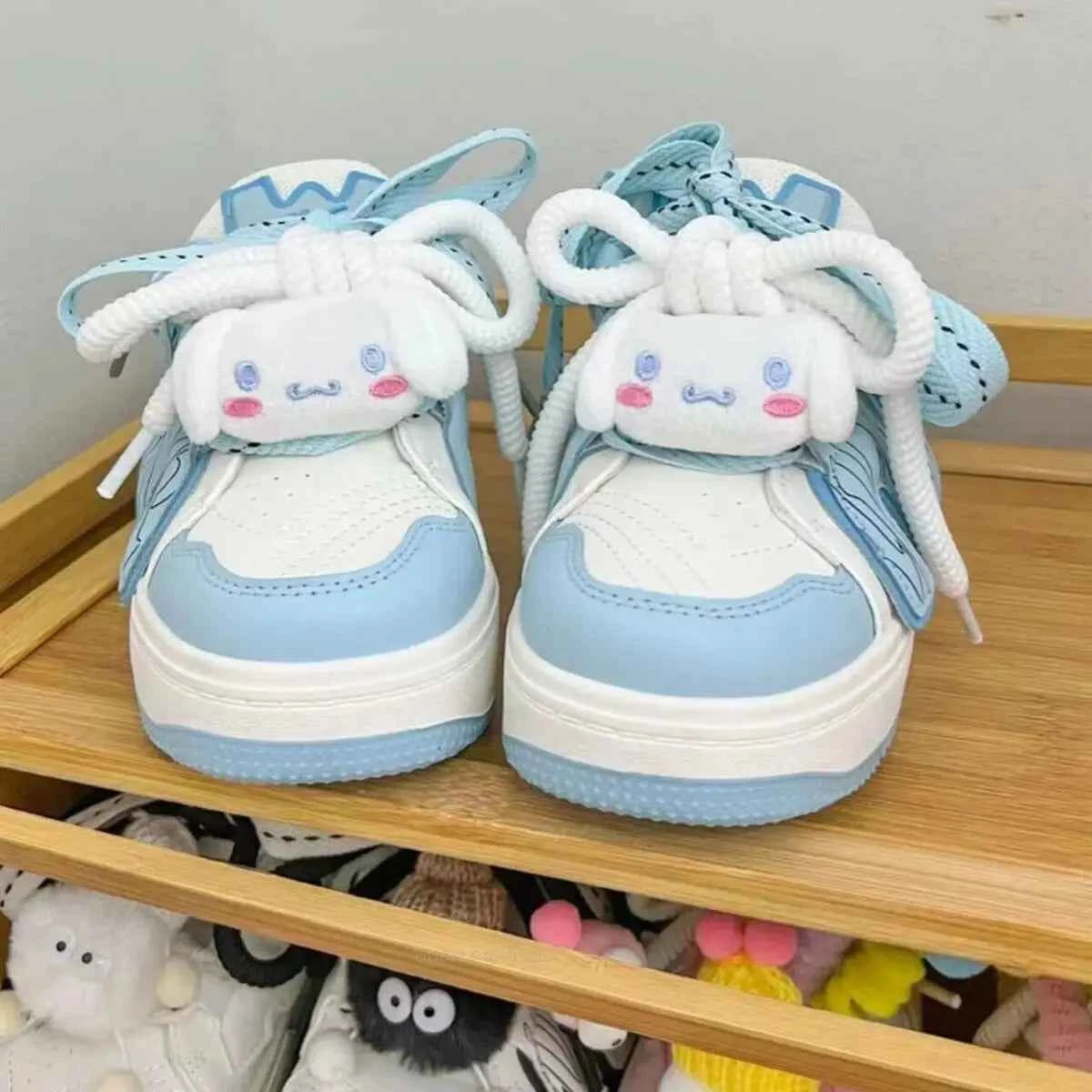 Aesthetic Women Cute Thick Sole Sneaker