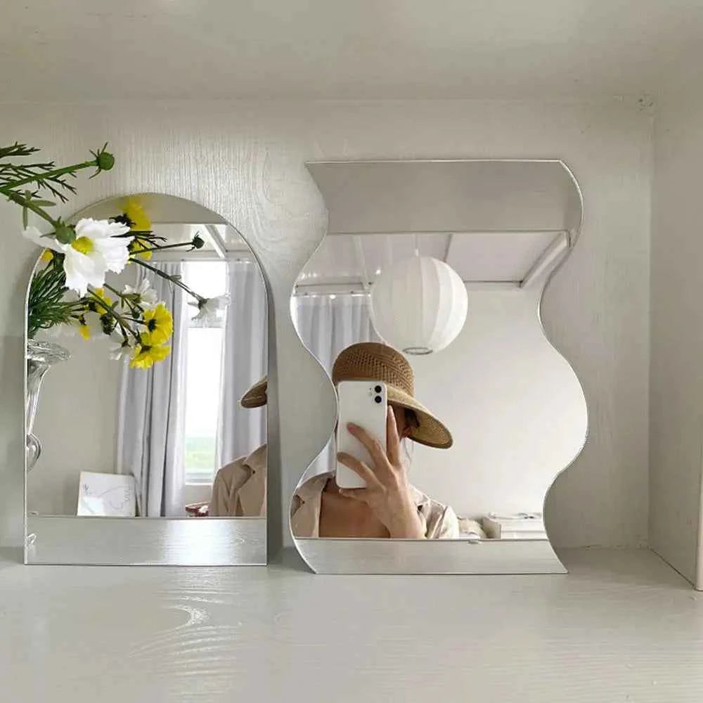 Irregular Edges Wavy Mirrors