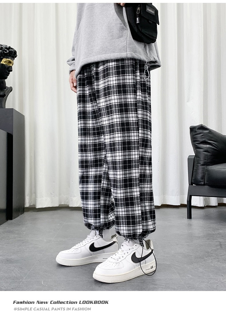 Black And White Checkered Pattern Pants