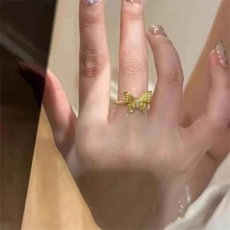Chic Gold Fine Butterfly Ring