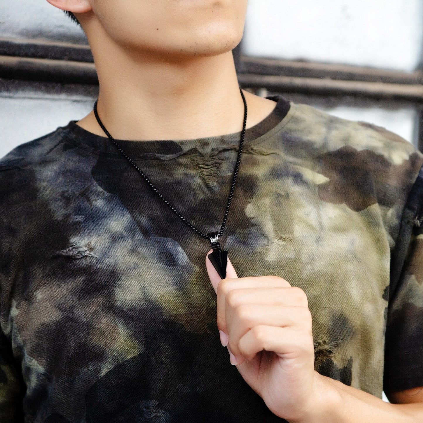 Spear Point Necklace